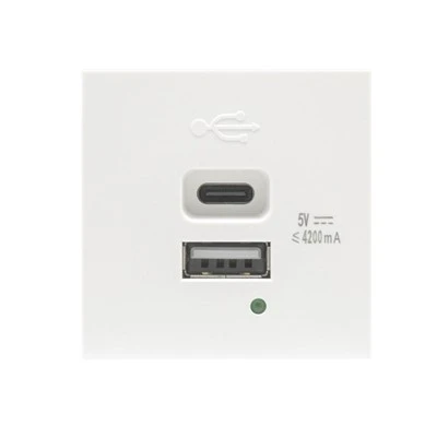 USB-A-USB-C-21-W-Ladegerät